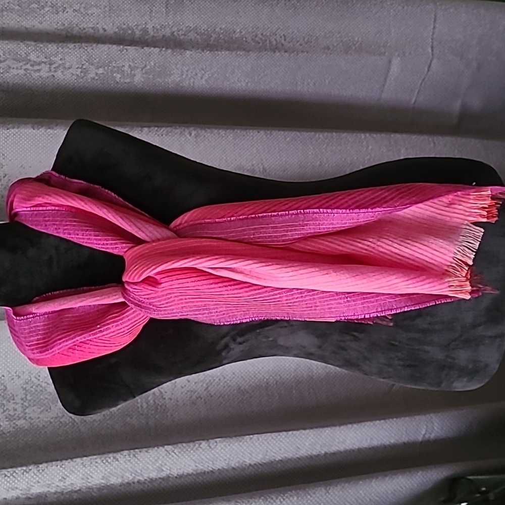 Pink KUNA BRAND SCARF New Baby Alpaca & Silk 18" and 70"long.